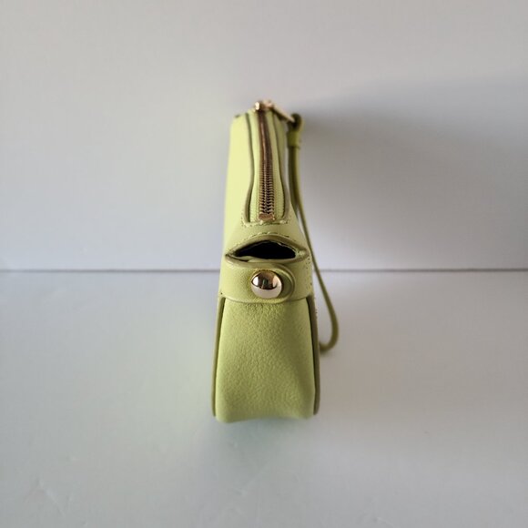 TALBOTS CRESCENT FAUX PEBBLED LEATHER WRISTLET IN GREEN - Picture 6 of 8